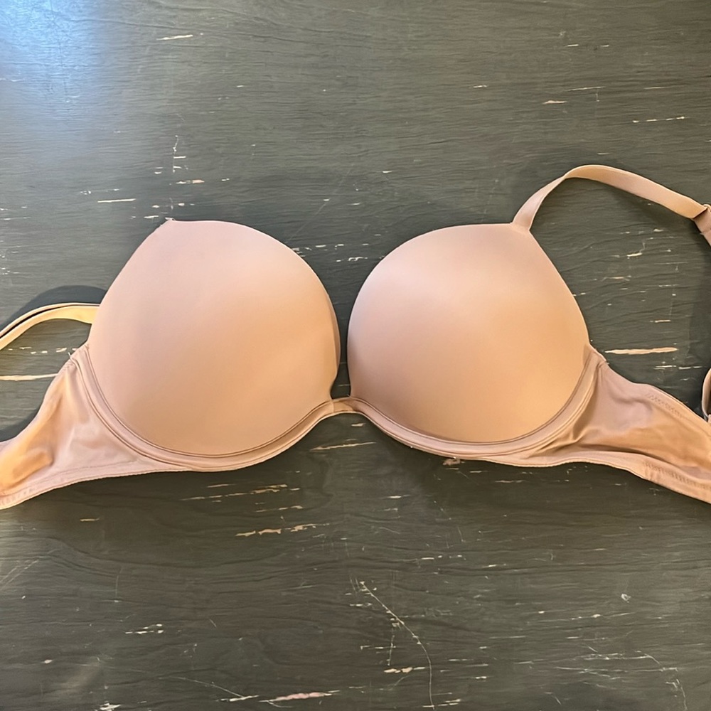 Victoria’s Secret push up bra